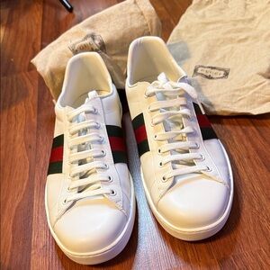 Gucci White Sneakers with Red and Green Stripes